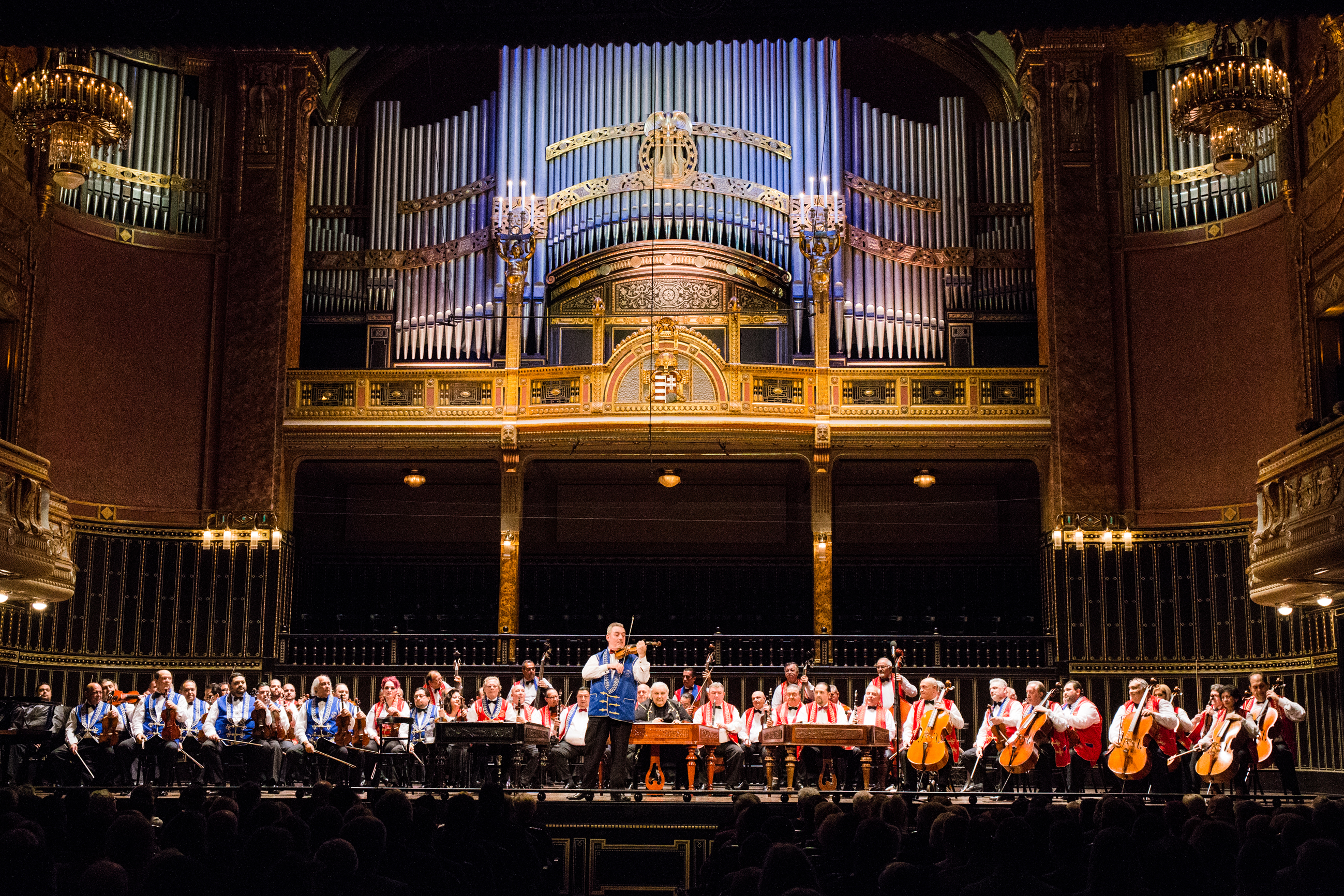 Budapest Gypsy Symphony Orchestra va susține două spectacole la cea de-a 29-a ediție a Zilelor Sfântu Gheorghe 