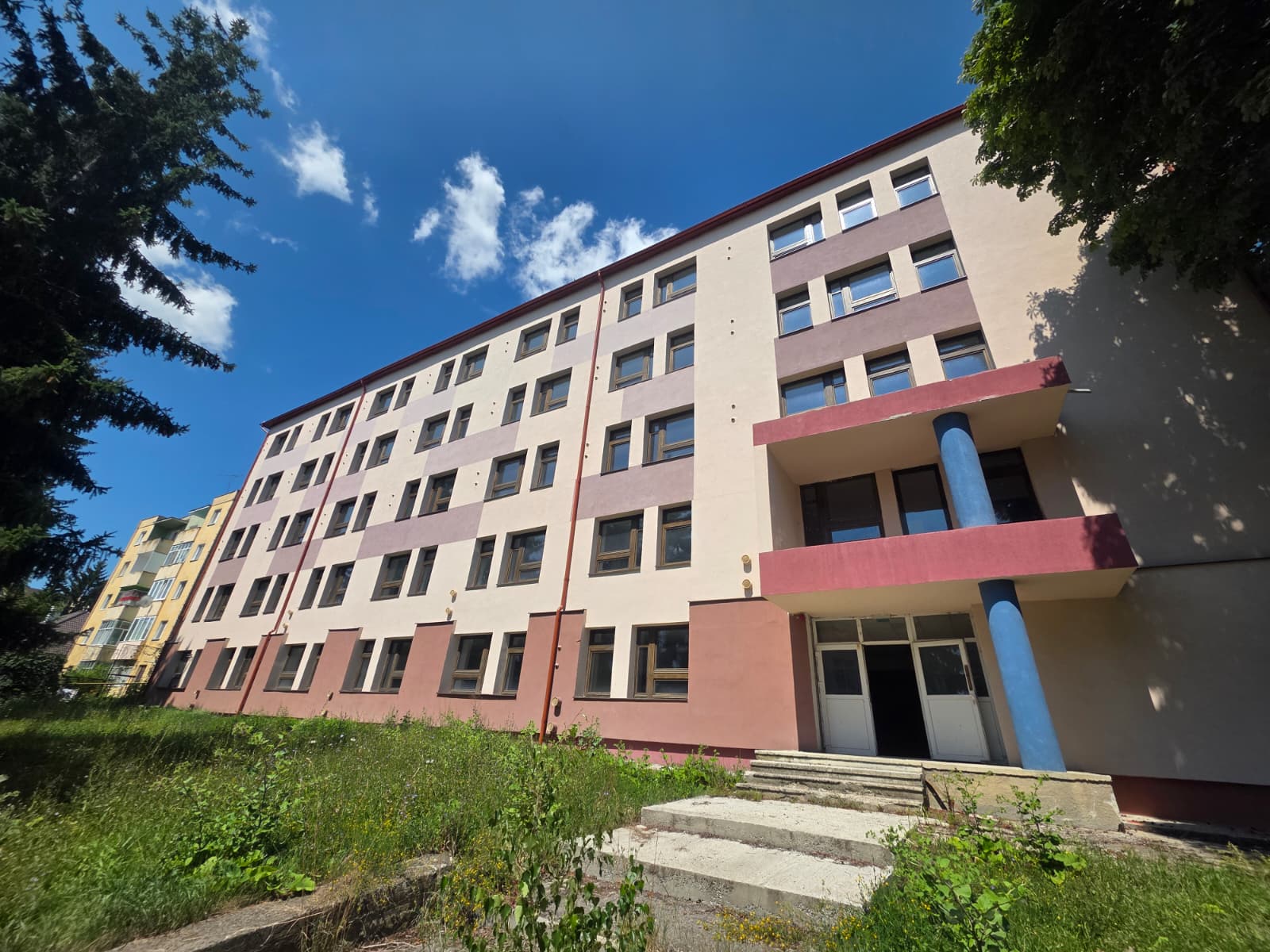 Primarul Antal Árpád, revoltat după ce Tribunalul Cluj a refuzat din nou eliberarea internatului de la CNMV, considerând că „nu există urgență” Primarul Antal Árpád, revoltat după ce Tribunalul Cluj a refuzat din nou eliberarea internatului de la CNMV, considerând că „nu există urgență”